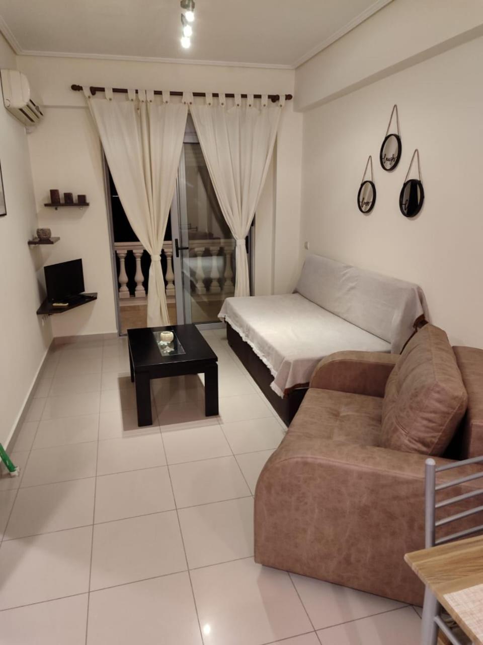 Adam Apartments Sarandë Exterior foto